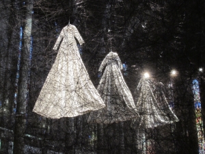 Chiharu Shiota, State of Being (LE GUÉPARD), installation