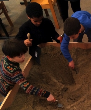 Archéologue en herbe, ateliers pour enfants au MAM